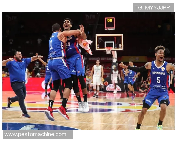 世界杯男篮激战德国对阵多米尼加全力争胜的精彩对决